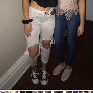 American Eagle Ripped Crop Jeggings